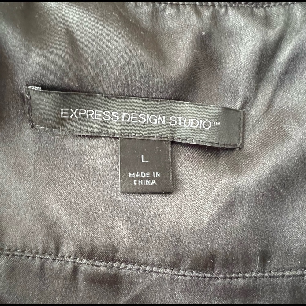 Express Design Studio Silk Chiffon Camisole Top Sz L Black Lined Side Zip - Picture 9 of 9